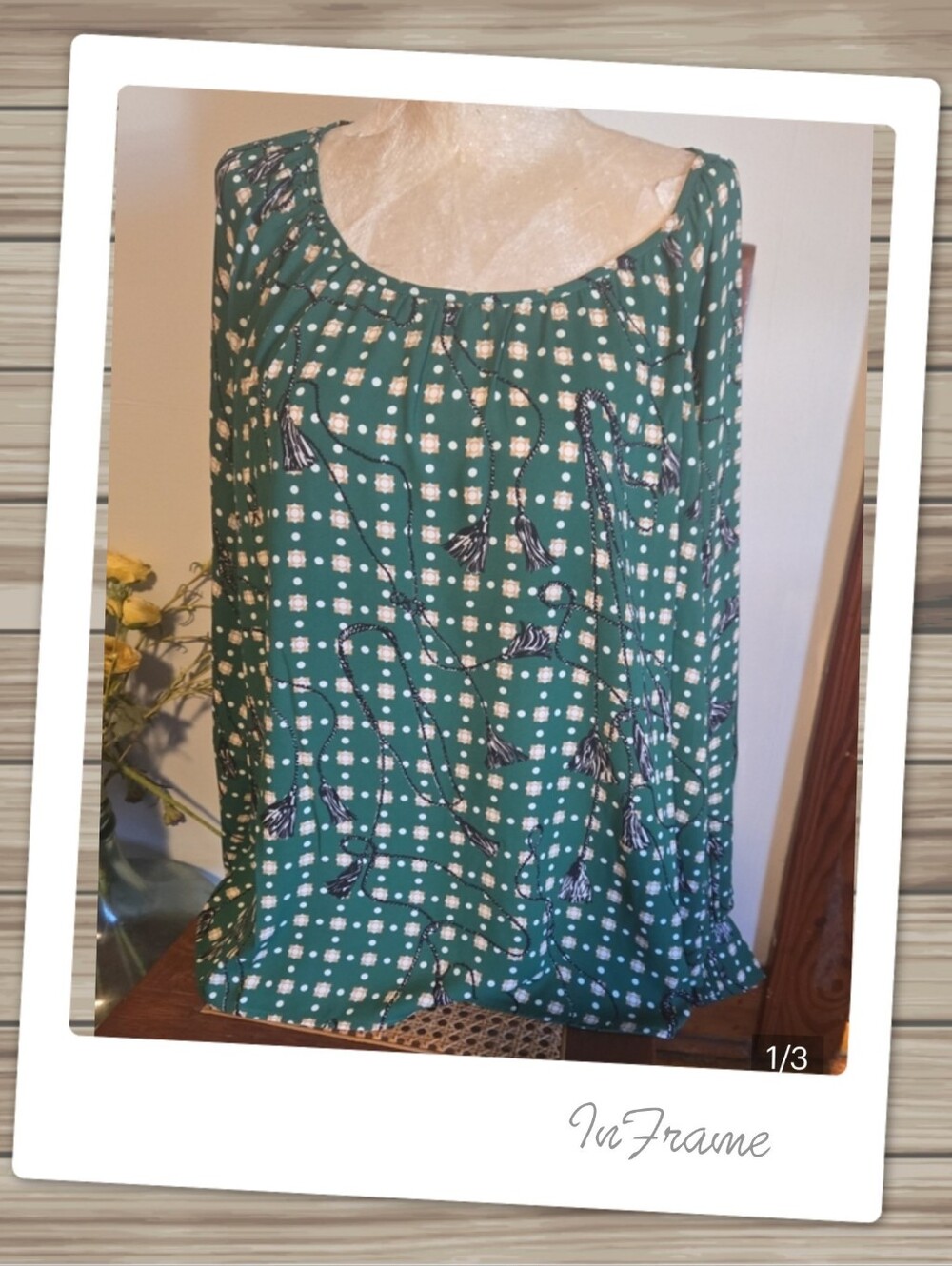 Brand New CAbi Green Floral Tassel-Print Long Sleeve Top Size Lg